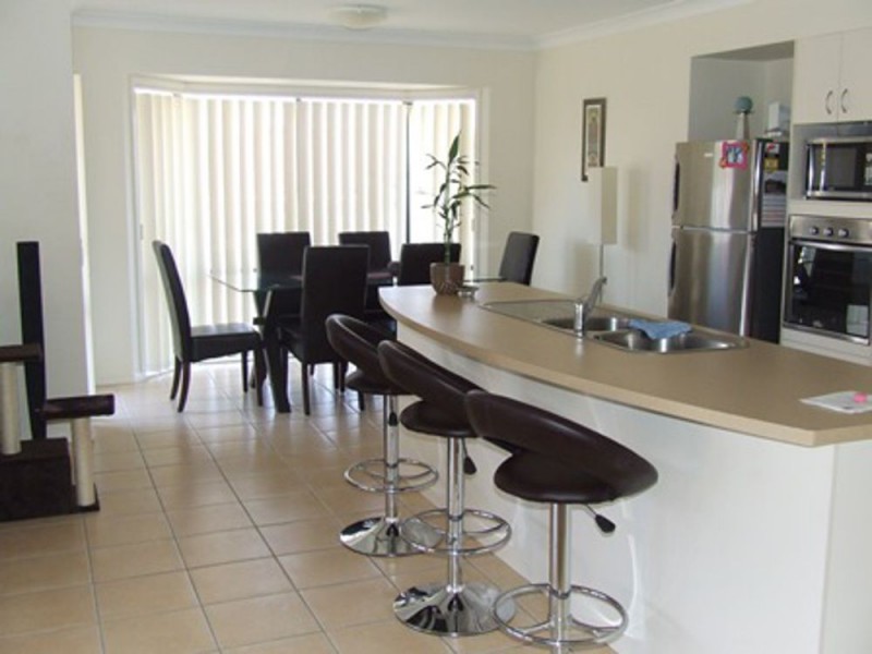 25 Whitfield Crescent, North Lakes QLD 4509