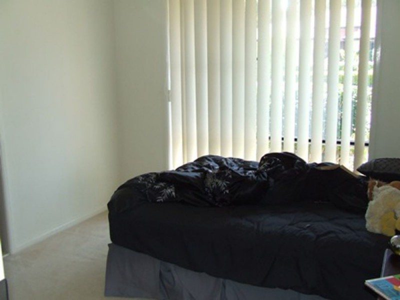25 Whitfield Crescent, North Lakes QLD 4509
