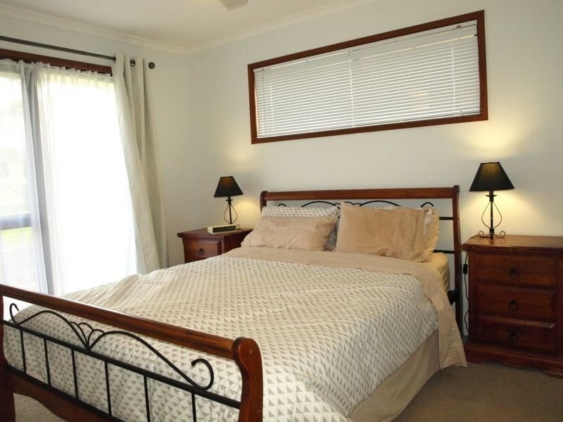 77 Boden Rd, Wamuran QLD 4512