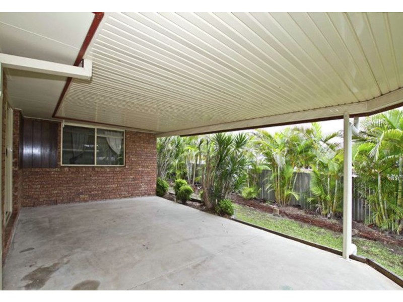 23 Sutherland Crescent, Morayfield QLD 4506