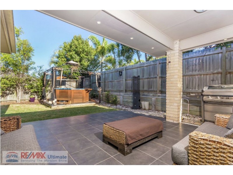 6 Peron Crescent, North Lakes QLD 4509