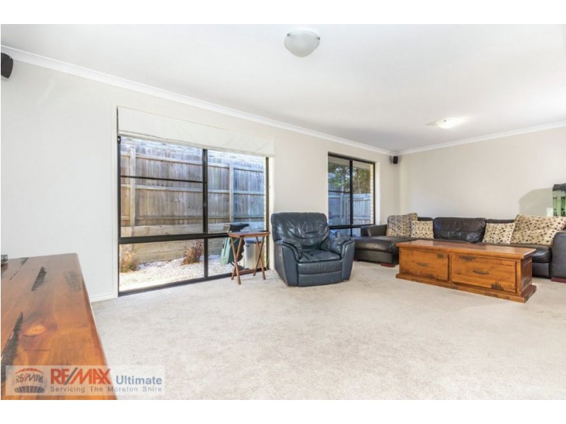6 Peron Crescent, North Lakes QLD 4509