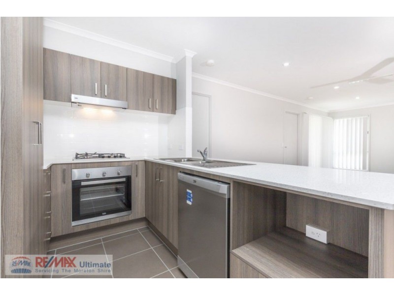 1/15 Coogera Court, Morayfield QLD 4506