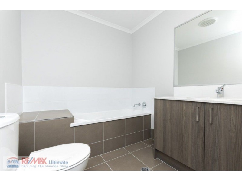 1/15 Coogera Court, Morayfield QLD 4506