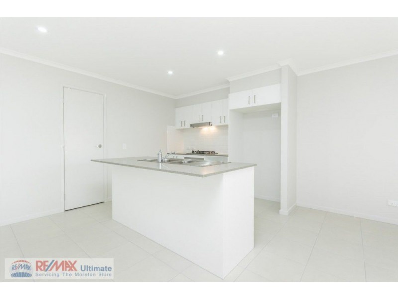 2/15 Coogera Court, Morayfield QLD 4506