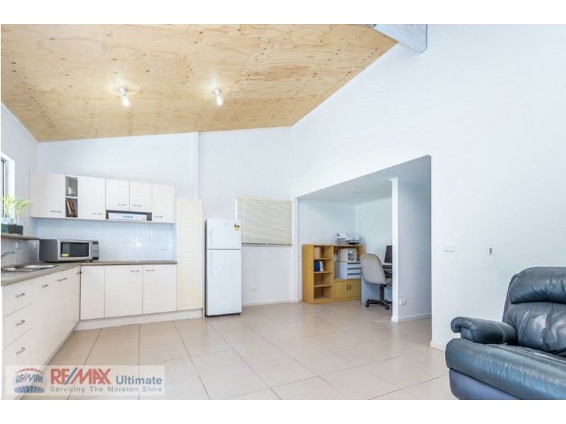 1-3 Braces Place, Caboolture QLD 4510