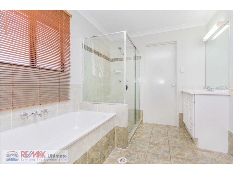 10 Warburton Street, Murrumba Downs QLD 4503
