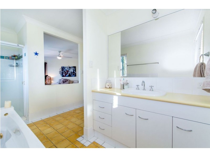 12 Pelican Close, Mango Hill QLD 4509