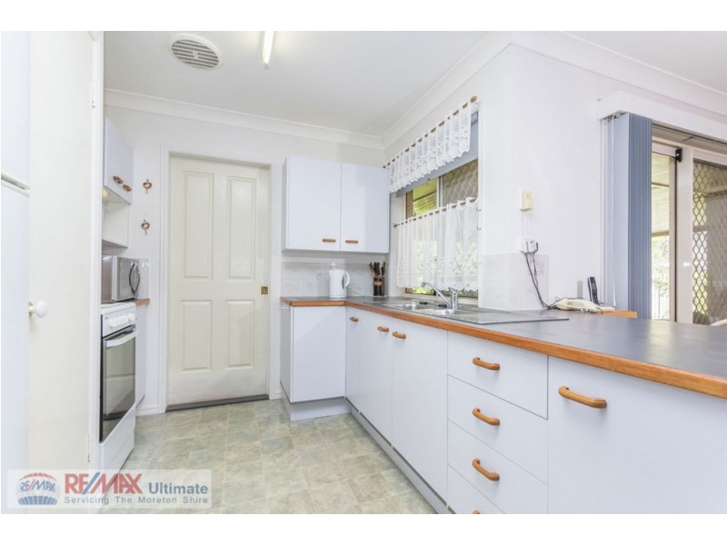 5 Maple Drive, Morayfield QLD 4506