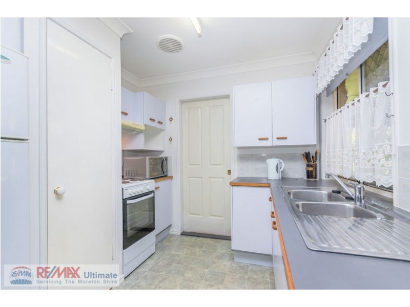 5 Maple Drive, Morayfield QLD 4506