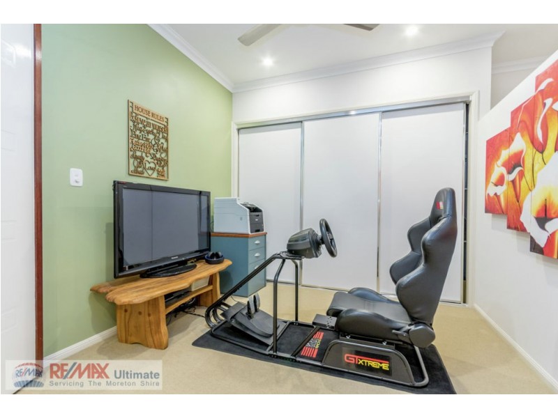 8 Baybreeze Crescent, Murrumba Downs QLD 4503