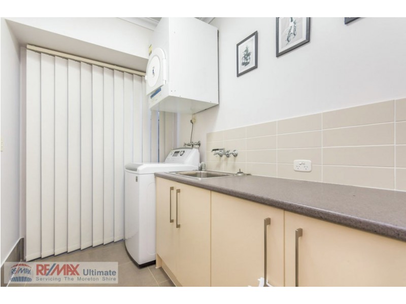 8 Baybreeze Crescent, Murrumba Downs QLD 4503