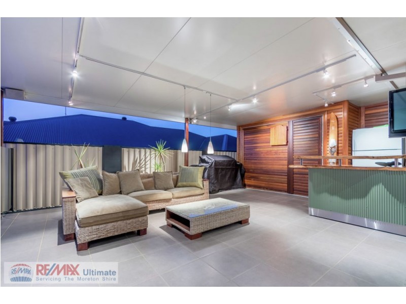 8 Baybreeze Crescent, Murrumba Downs QLD 4503