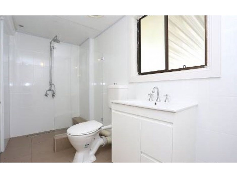 31 Peter Street, Strathpine QLD 4500
