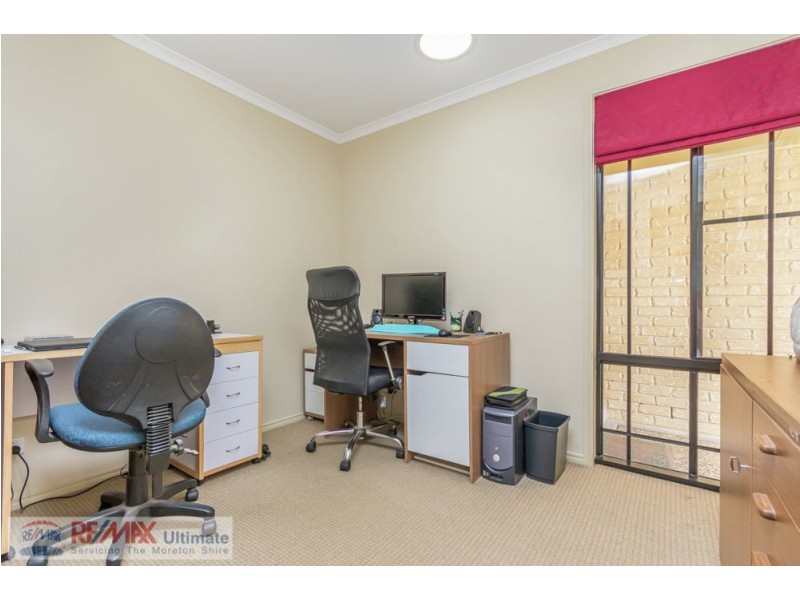19 Apollo Crescent, Beachmere QLD 4510