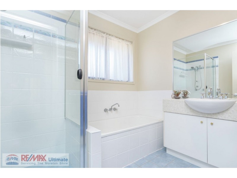 19 Apollo Crescent, Beachmere QLD 4510