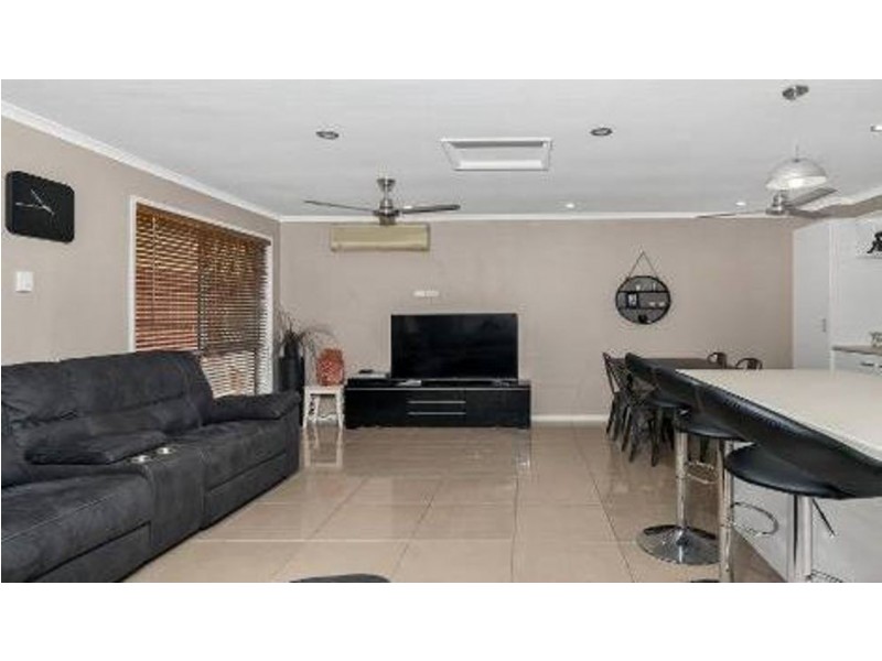 13 Wullun Place, Narangba QLD 4504