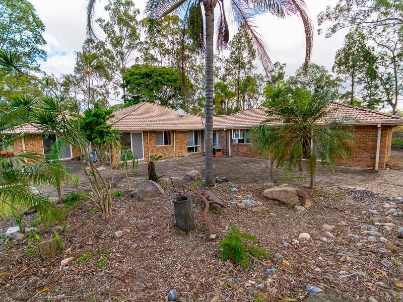 440 Oakey Flat Road, Morayfield QLD 4506