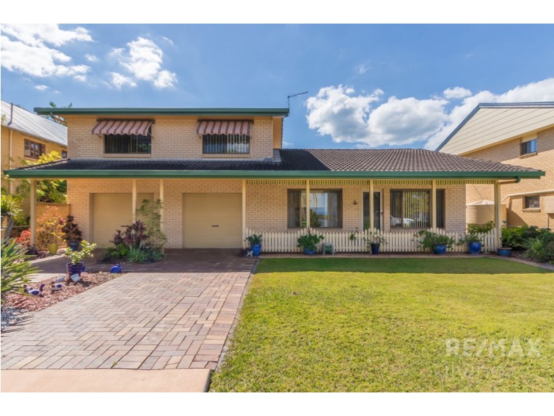 8 Timothy Esp, Beachmere QLD 4510