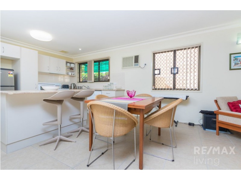 8 Timothy Esp, Beachmere QLD 4510