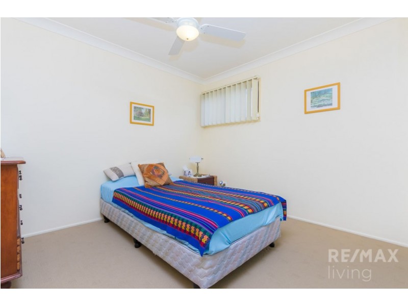 8 Timothy Esp, Beachmere QLD 4510