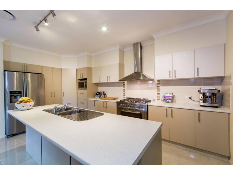 10 Orla Court, Murrumba Downs QLD 4503