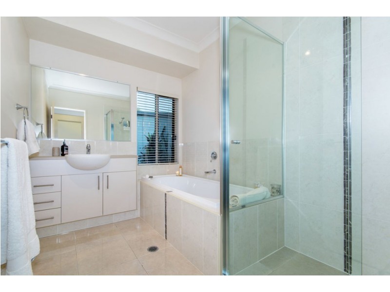 10 Orla Court, Murrumba Downs QLD 4503