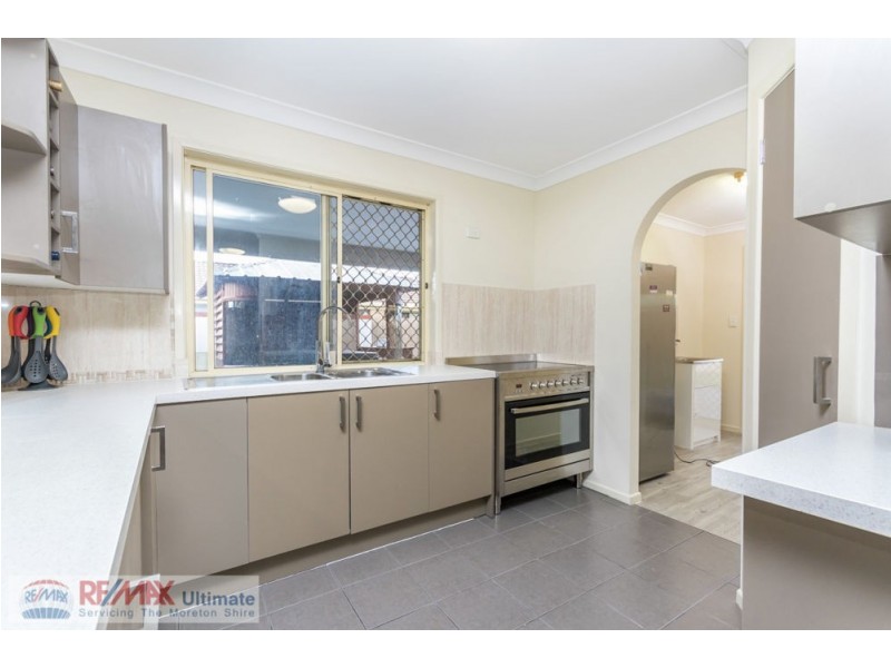 4 Cisticola Court, Bellmere QLD 4510