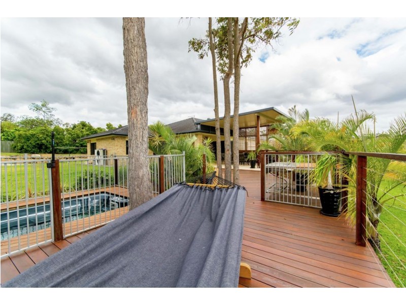 6 Lucy Court, Narangba QLD 4504