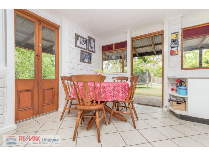 323-327 Hauton Road, Morayfield QLD 4506