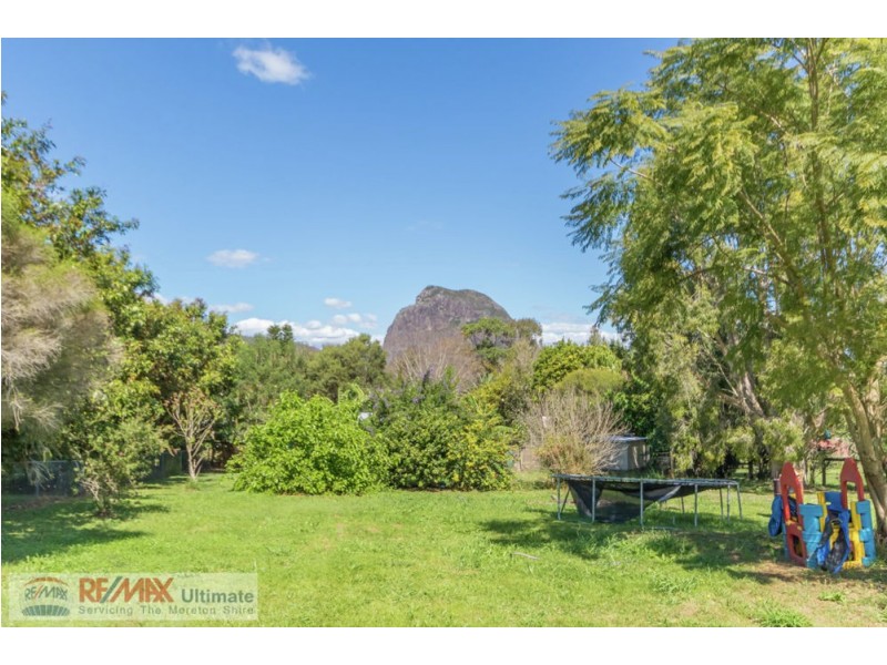 135 Coonowrin Road, Glass House Mountains QLD 4518