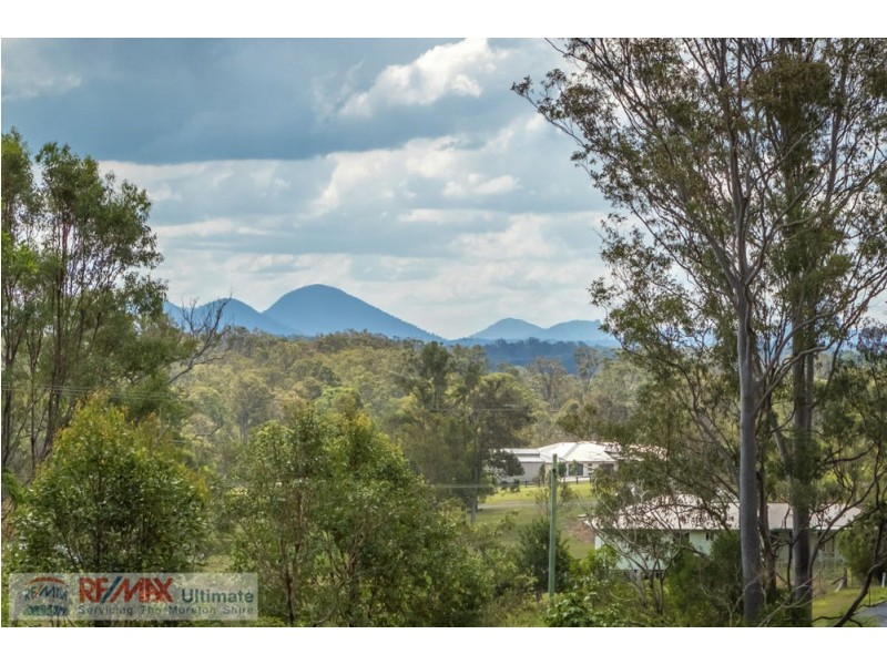 127 Moorina Road, Moorina QLD 4506
