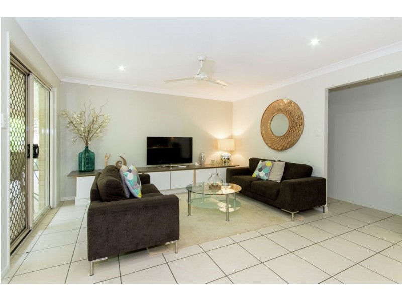 6 Esperance Court, Murrumba Downs QLD 4503