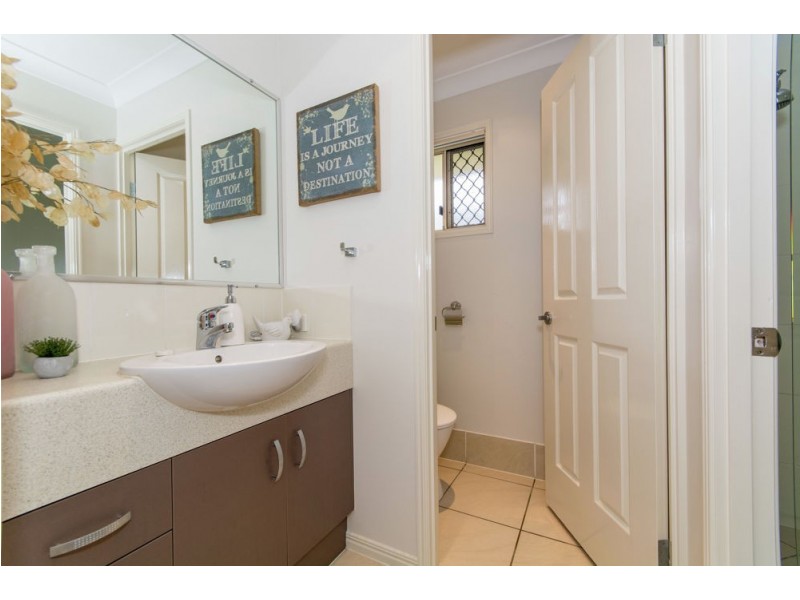 6 Esperance Court, Murrumba Downs QLD 4503