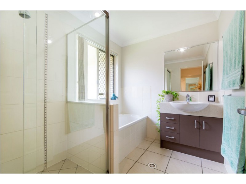 6 Esperance Court, Murrumba Downs QLD 4503