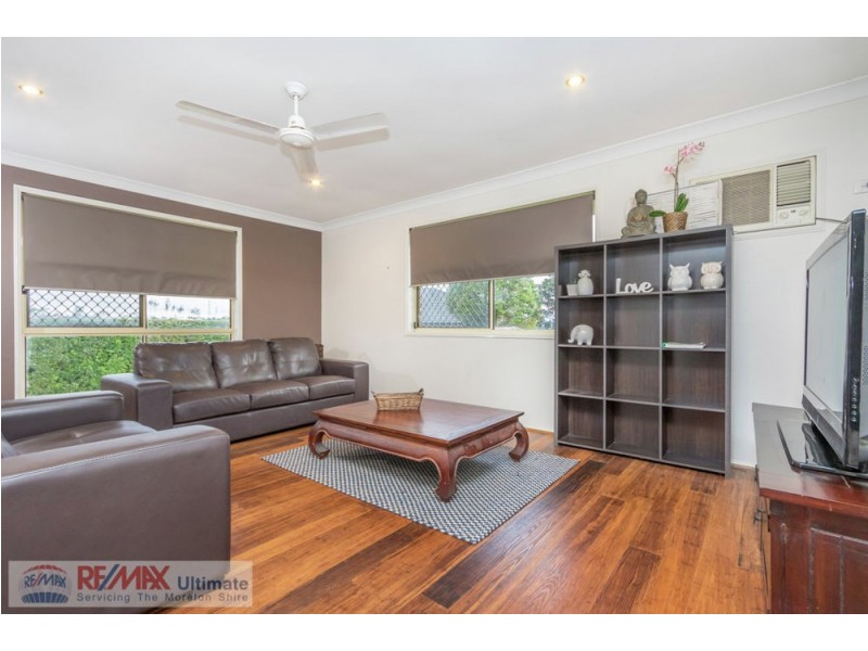 76 Castle Hill Drive, Murrumba Downs QLD 4503