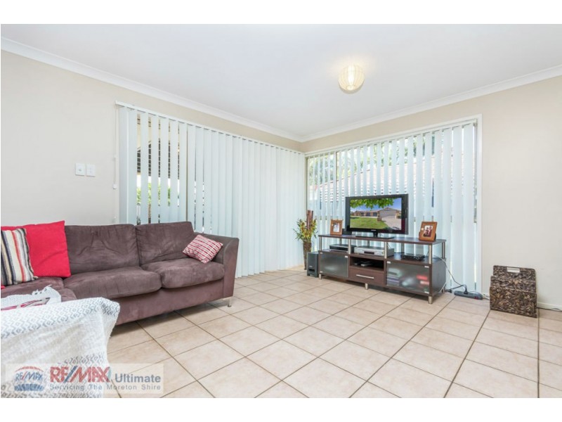 8 Fitzroy Crescent, Murrumba Downs QLD 4503