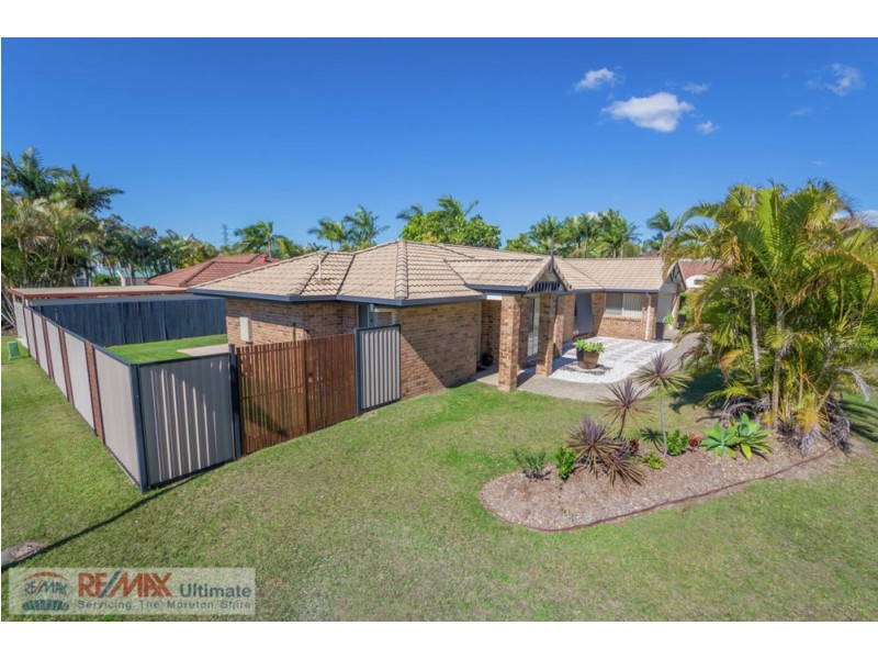8 Fitzroy Crescent, Murrumba Downs QLD 4503
