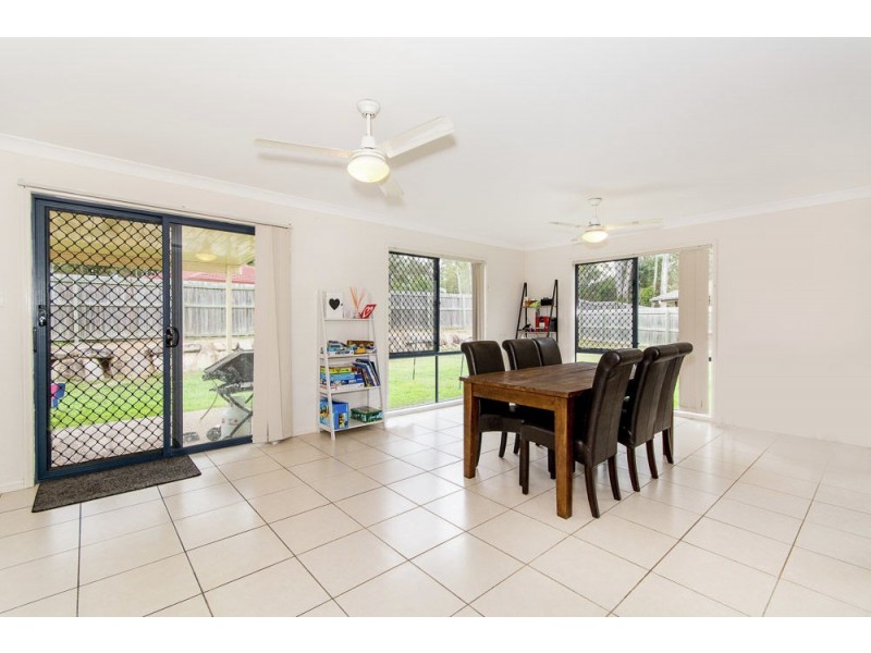 44 Salubris Place, Moggill QLD 4070