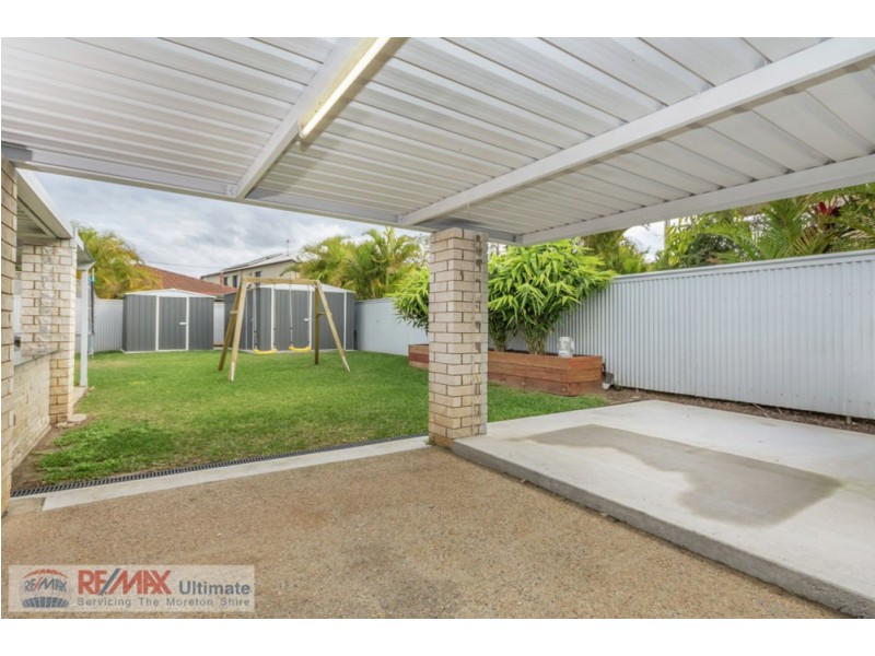 8 Arrakune Crescent, Kallangur QLD 4503