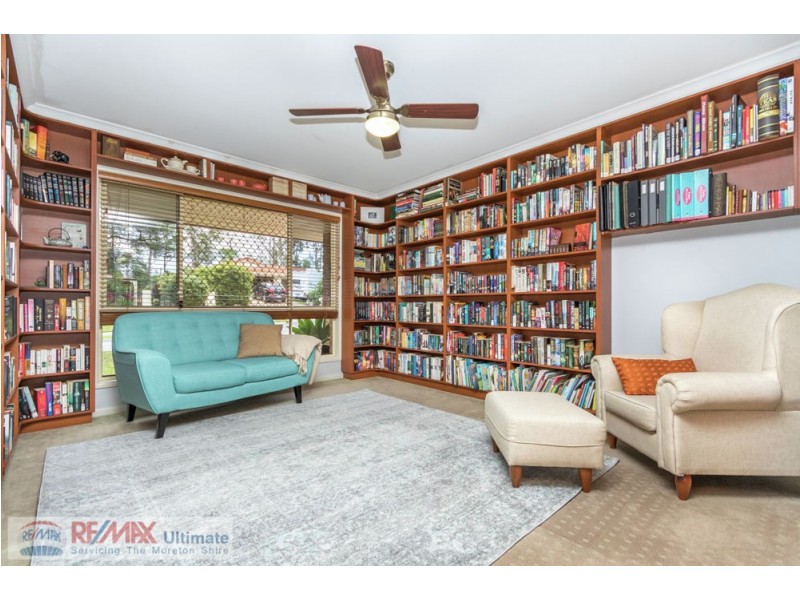 27 Warrego Crescent, Murrumba Downs QLD 4503