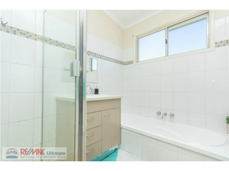12 Inverness Court, Morayfield QLD 4506