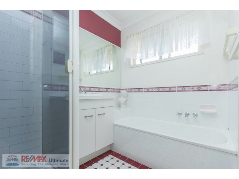 3 Waterlily Place, Caboolture South QLD 4510