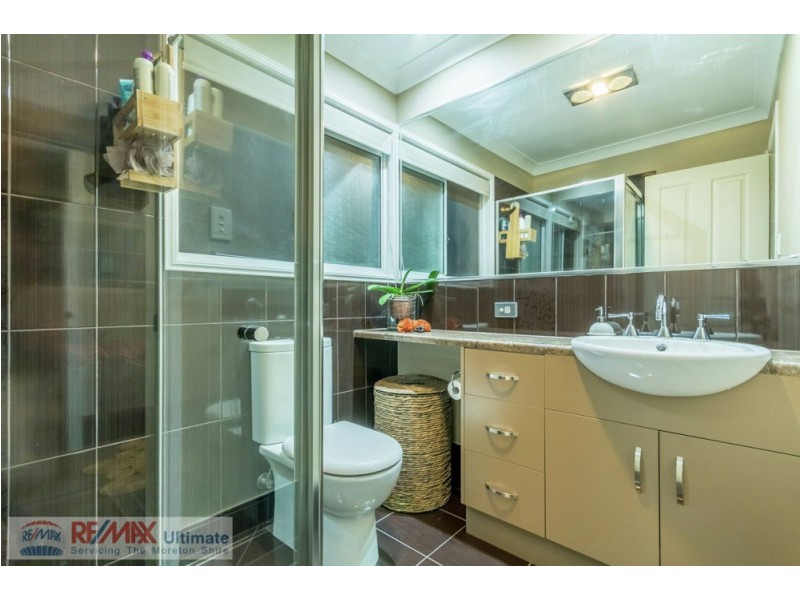 16 Bremer Court, Murrumba Downs QLD 4503