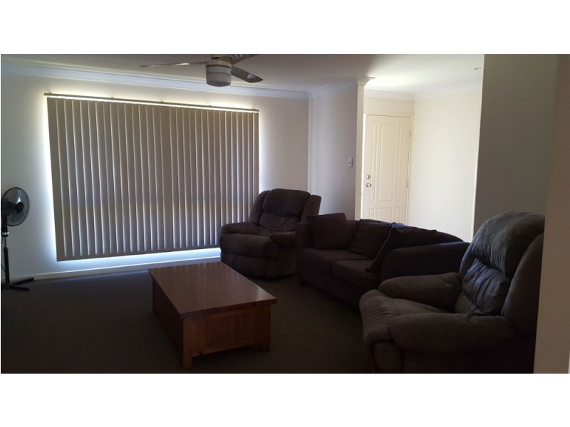 11 Vernon Court, Edens Landing QLD 4207