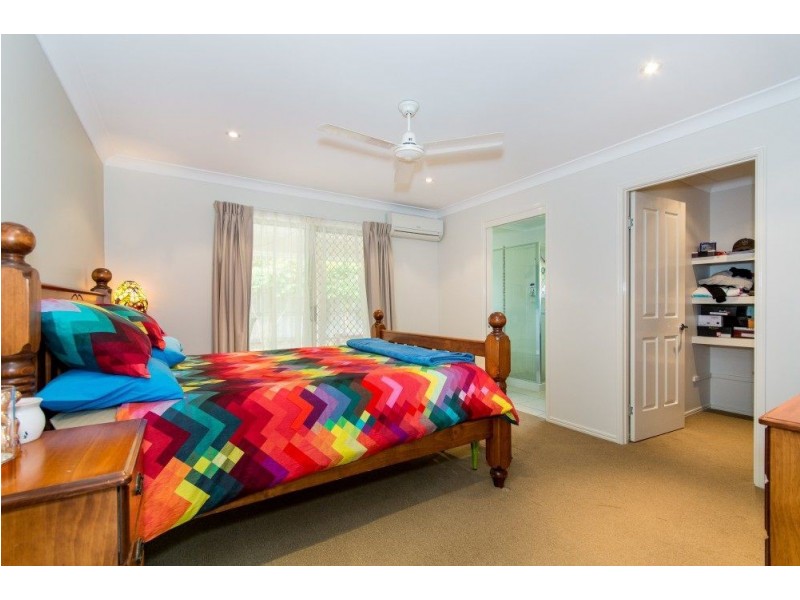 6 Esperance Court, Murrumba Downs QLD 4503