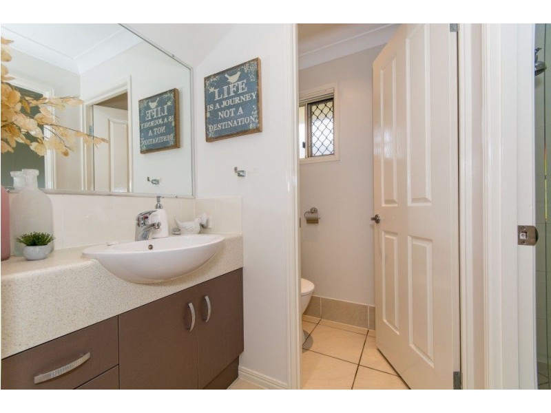 6 Esperance Court, Murrumba Downs QLD 4503