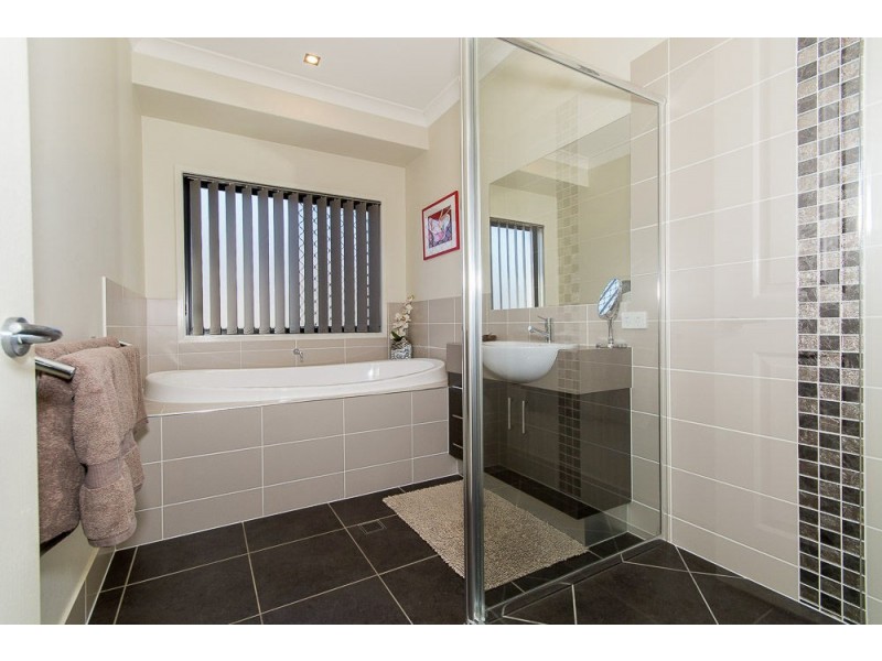 41 McAndrew Street, Caboolture QLD 4510