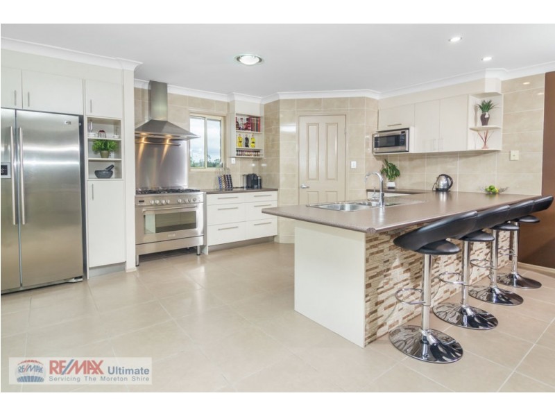 5-7 Flaxton Court, Ningi QLD 4511