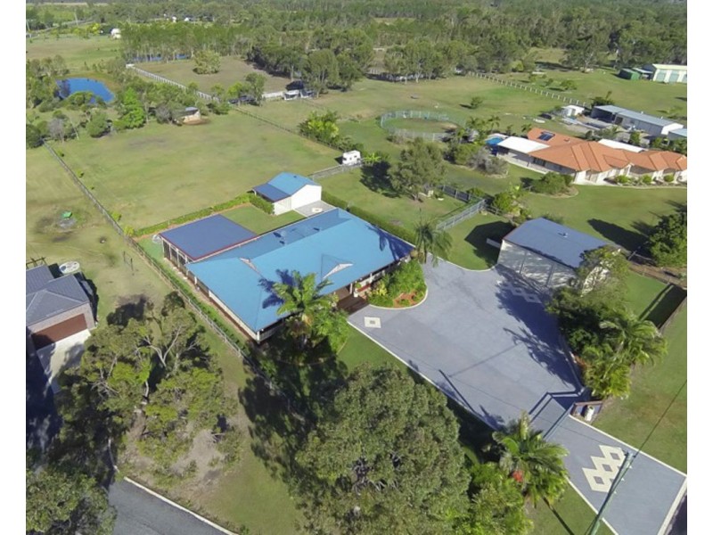 5-7 Flaxton Court, Ningi QLD 4511